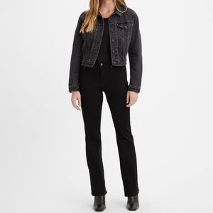Levi’s 725 High Rise Bootcut Jeans